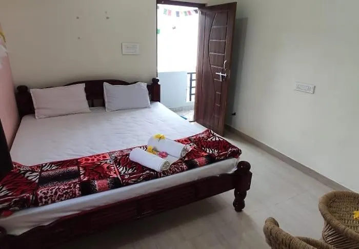 Veeru Homestay